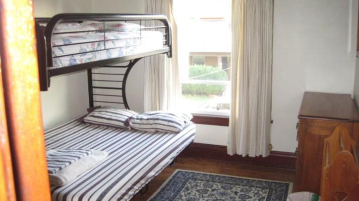 Wanderfalls Guesthouse & Hostel ไนแอการาฟอลส์ ภายนอก รูปภาพ